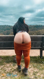 7644988
