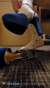 7762748