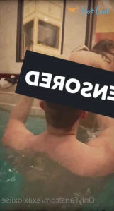 10552993