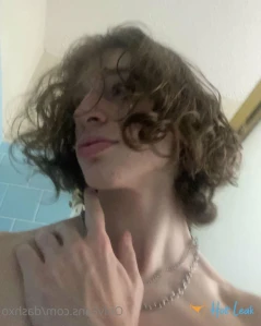 6452123