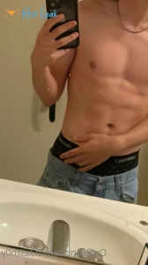 6452169