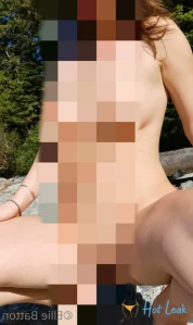 7641828