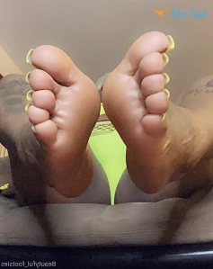 6444568