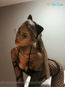 7403439