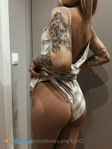 7403591