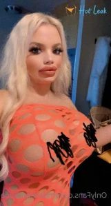 7619588