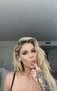11045142