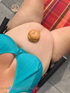 7678170