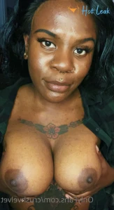 10570457