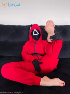 7525827