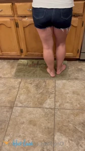 7633487