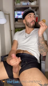 7585564