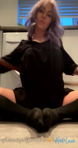 7579528