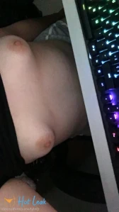 4632597