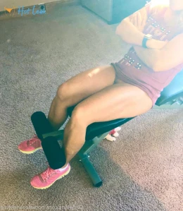 7425679