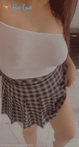 7123596