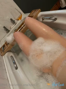 7121864