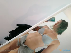 7641715