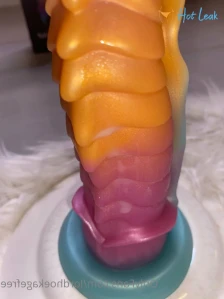 7111957