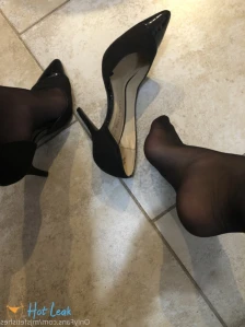 7049049