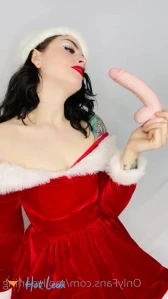 7154136