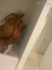 7463064