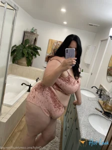 6786049