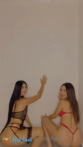 7118492