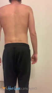 7115884