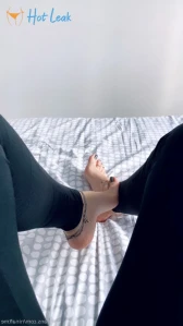 7398715
