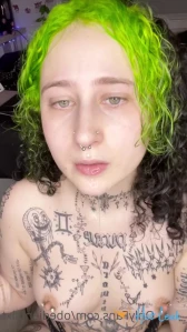 7083798