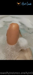 7334447