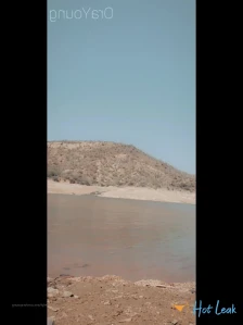 10541049