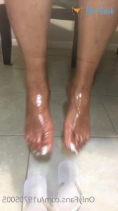 7016088