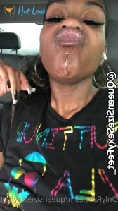 7016298