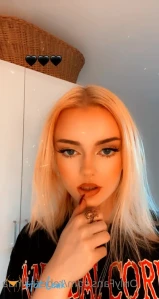6998074