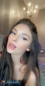 1623172