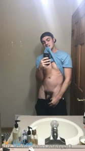 10539348
