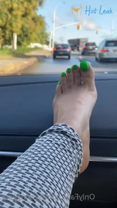 6917796