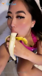 1623802