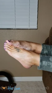 6912263