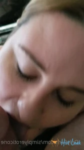 6895422
