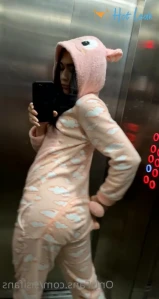 6894979
