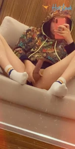 6895031