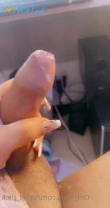 6884875