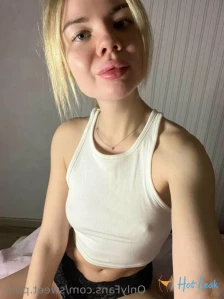 10431772