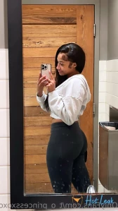 10428578