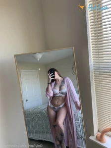 698803