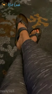 6730699