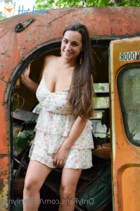 7005558